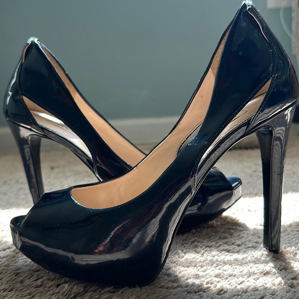 Vintage Guess Navy Blue Patent Heels
